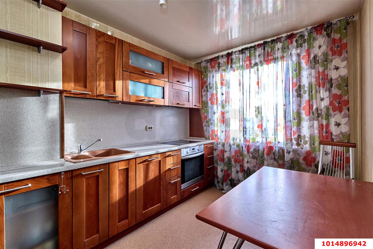 Фото №1: 3-комнатная квартира 75 м² - Краснодар, Юбилейный, б-р Платановый, 2