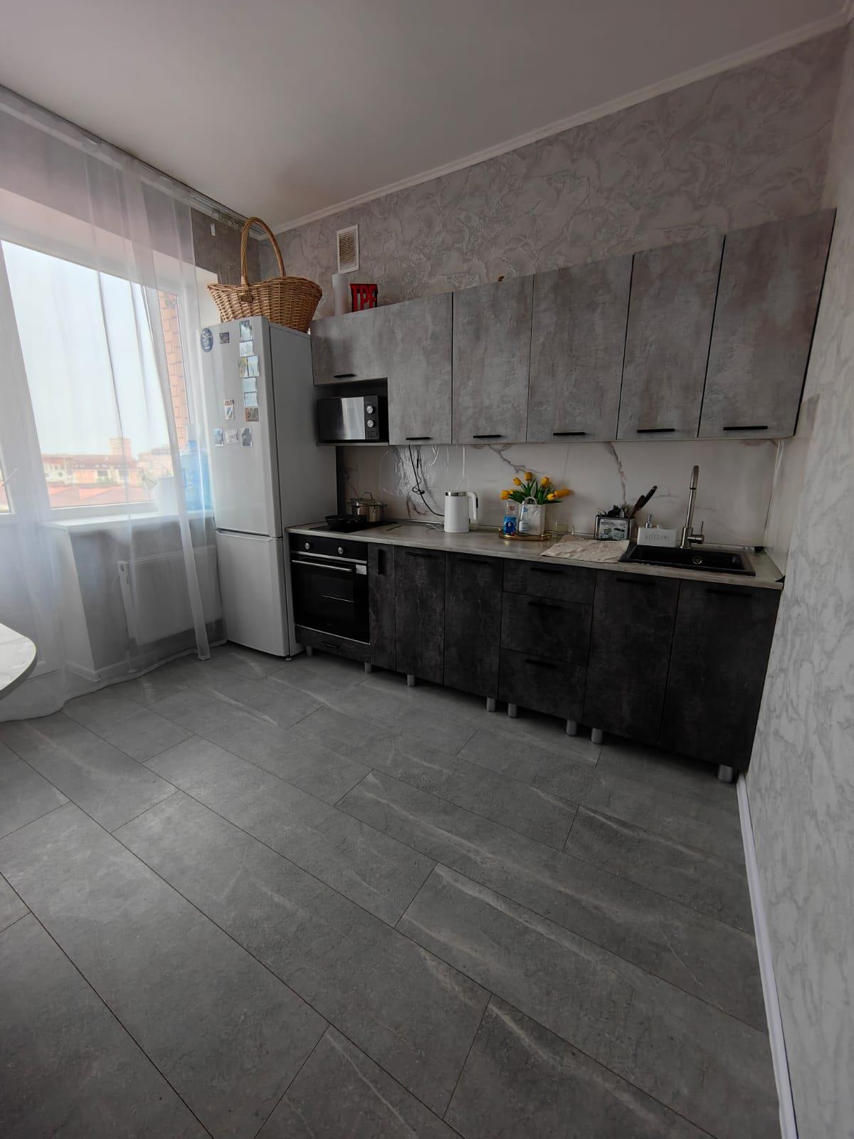 Фото №1: 2-комнатная квартира 46 м² - Краснодар, мкр. Прикубанский внутригородской округ, пр-д 1-й Сахалинский, 9