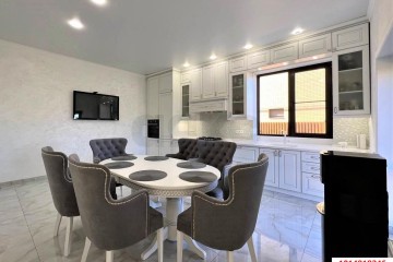 Фото №2: Дом 135 м² - Краснодар, п. коттеджный  Близкий, ул. Льва Ковалёва, 26