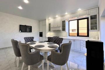 Фото №2: Дом 135 м² - Краснодар, п. коттеджный  Близкий, ул. Льва Ковалёва, 26