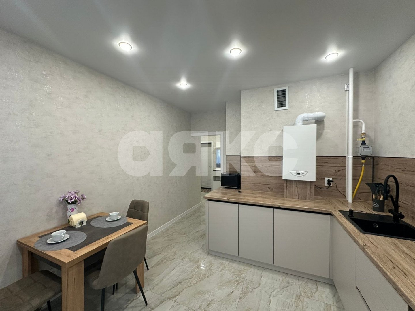 Фото №2: 1-комнатная квартира 42 м² - Тула, ЖК Солнечный, ул. Седова, 20Г