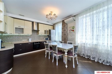 Фото №1: 3-комнатная квартира 130 м² - Краснодар, мкр. Центральный, ул. Кубанская набережная, 23/1