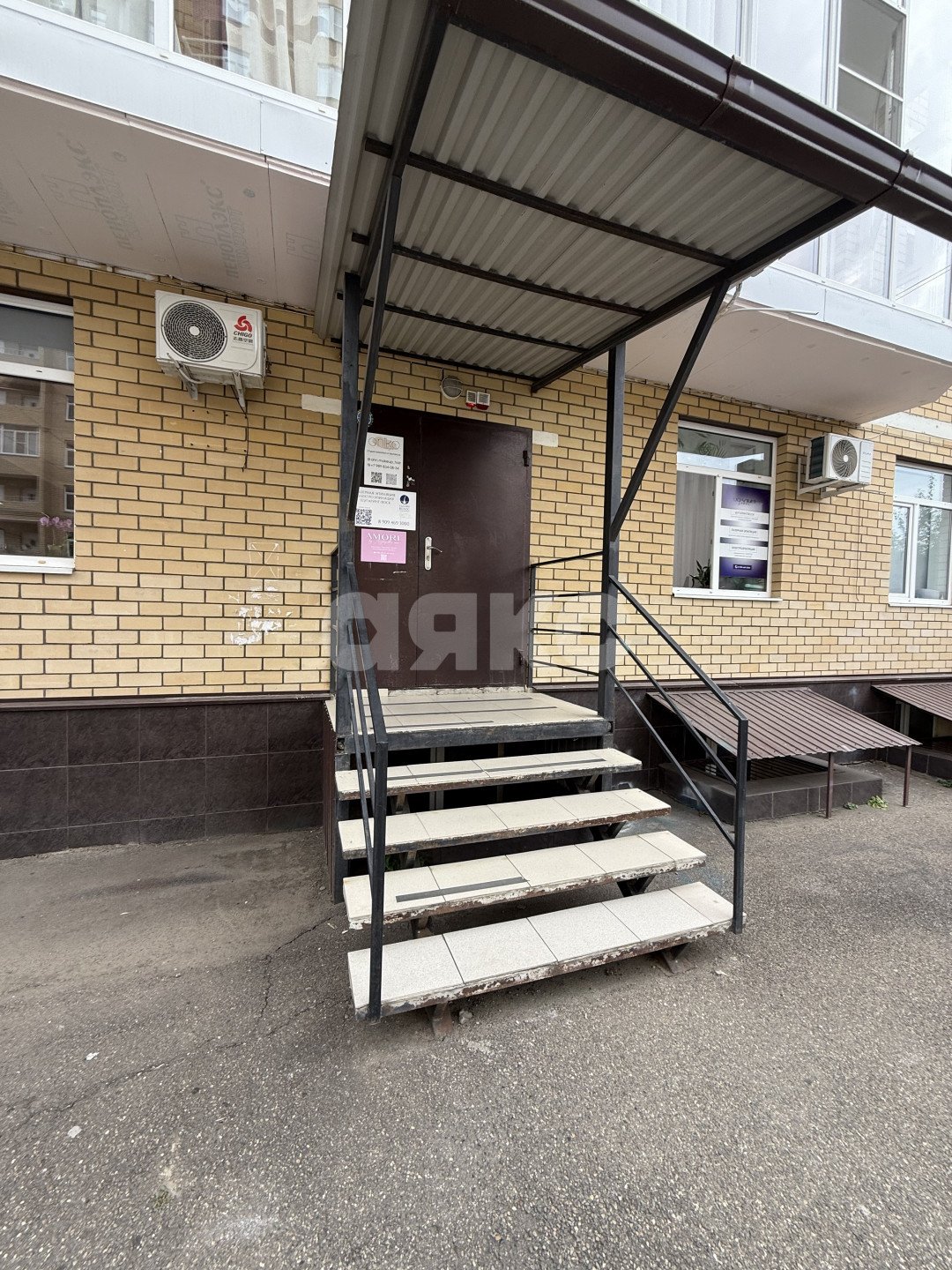 Фото №1: Коммерция 69 м² - Майкоп, Центр, ул. Советская, 184
