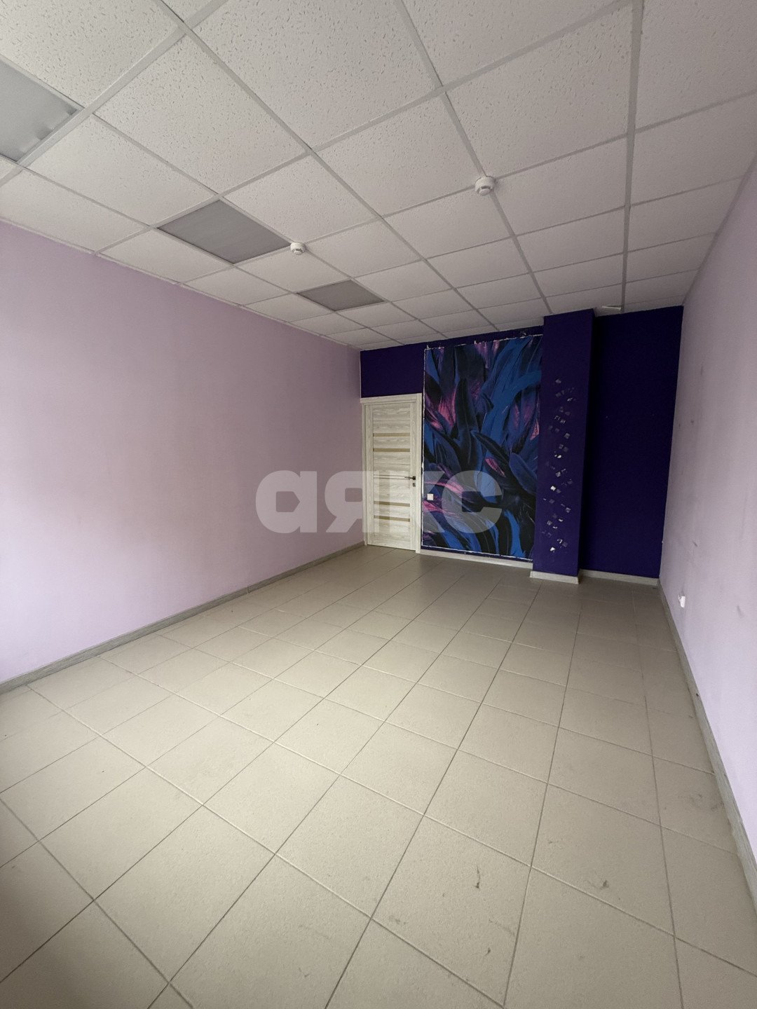 Фото №11: Коммерция 69 м² - Майкоп, Центр, ул. Советская, 184