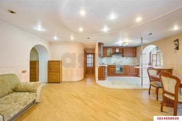 Фото №2: 3-комнатная квартира 98 м² - Краснодар, мкр. Комсомольский, ул. Сормовская, 120