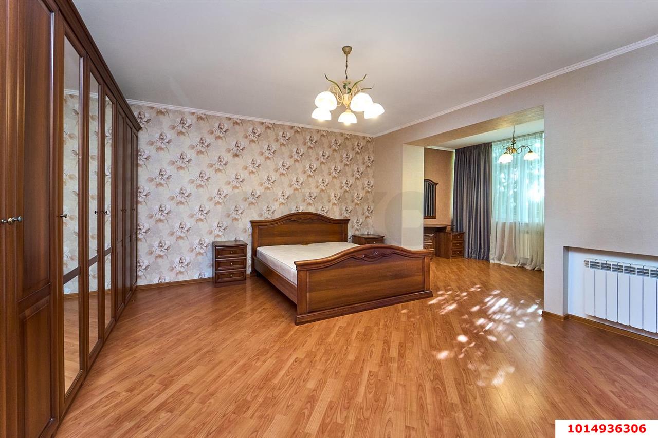 Фото №7: 3-комнатная квартира 107 м² - Краснодар, Центральный внутригородской округ, мкр. Дубинка, ул. КИМ, 141