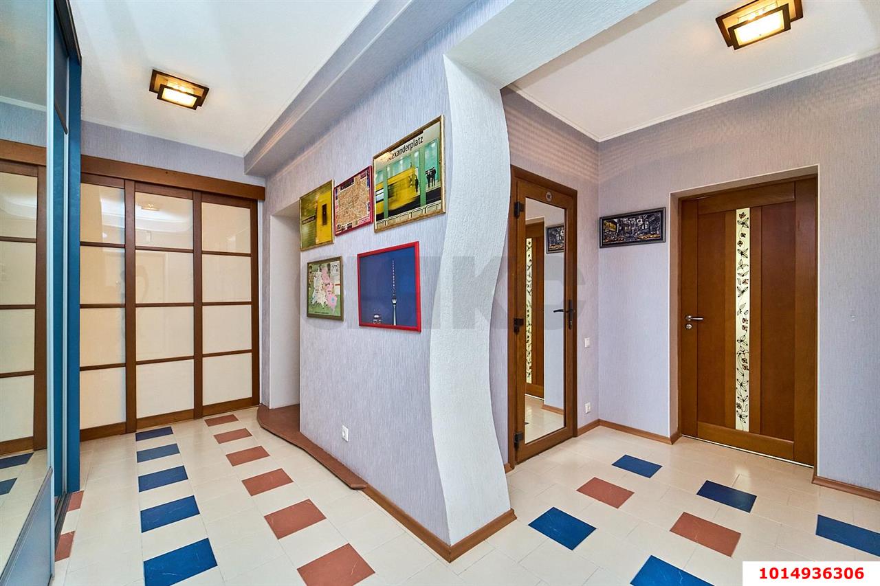 Фото №16: 3-комнатная квартира 107 м² - Краснодар, Центральный внутригородской округ, мкр. Дубинка, ул. КИМ, 141