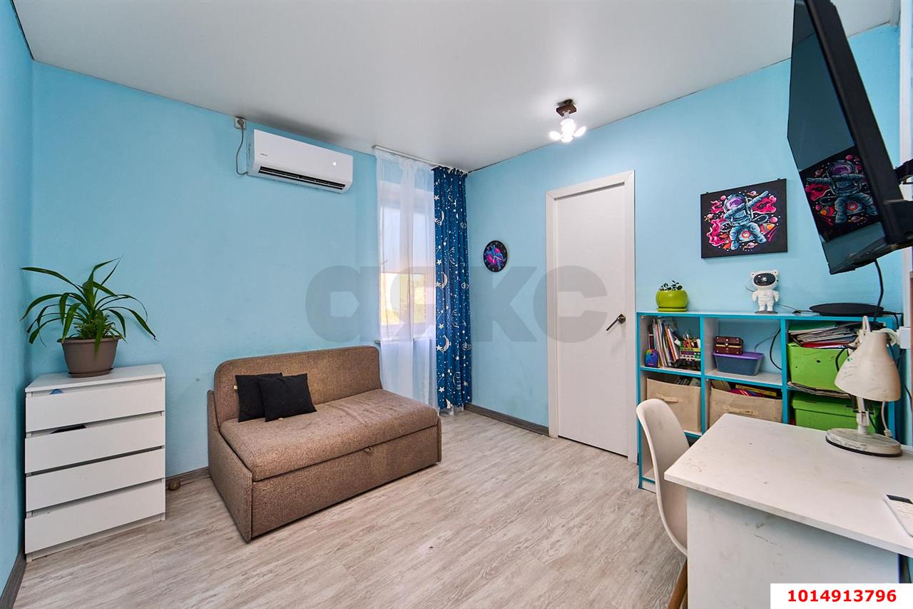 Фото №6: 3-комнатная квартира 41 м² - Российский, мкр. Прикубанский внутригородской округ, ул. имени В.М. Комарова, 19