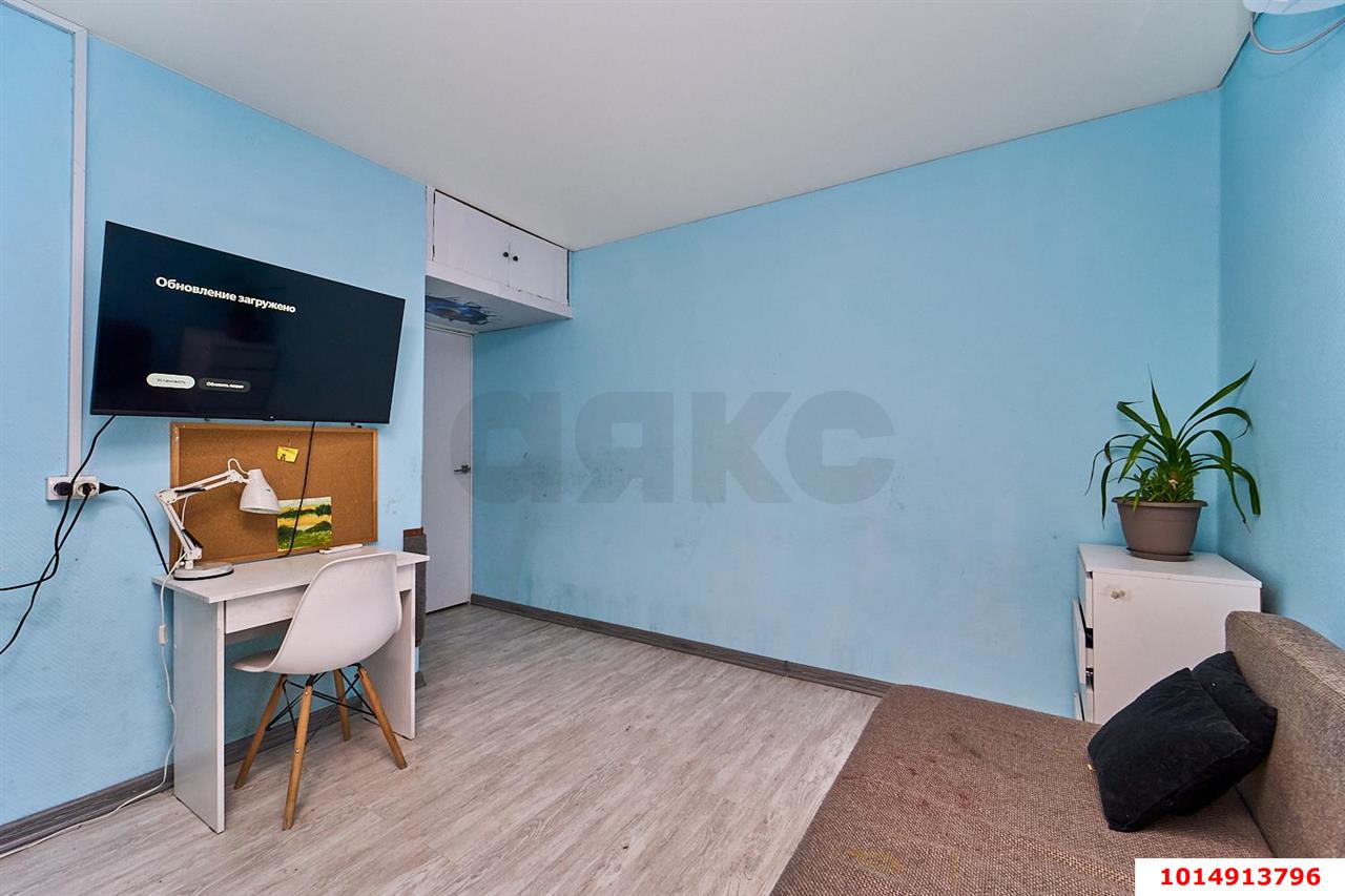 Фото №7: 3-комнатная квартира 41 м² - Российский, Прикубанский внутригородской округ, ул. имени В.М. Комарова, 19