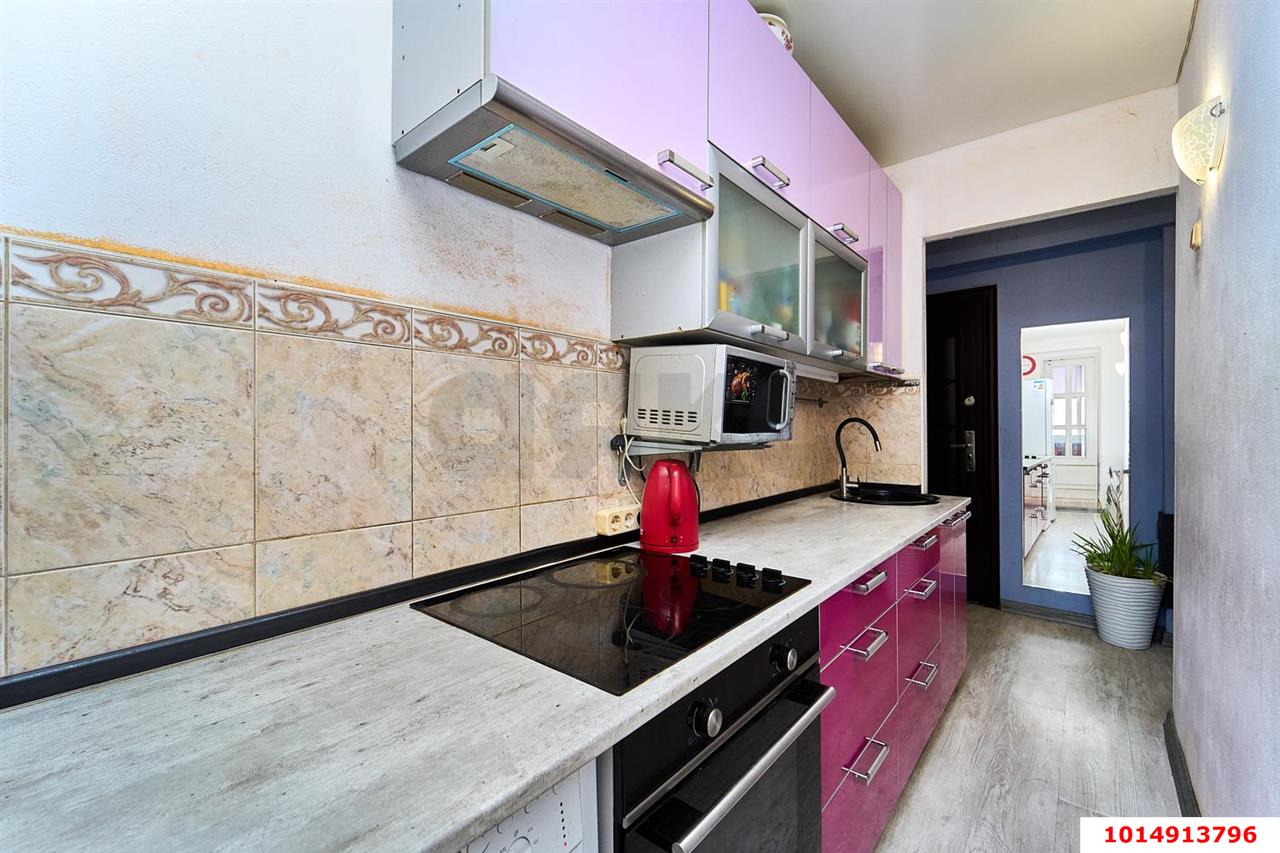 Фото №8: 3-комнатная квартира 41 м² - Российский, Прикубанский внутригородской округ, ул. имени В.М. Комарова, 19