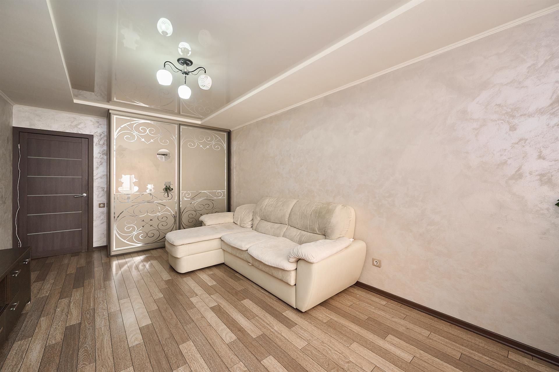 Фото №4: 2-комнатная квартира 74 м² - Краснодар, Карасунский внутригородской округ, мкр. Гидростроителей, ул. имени Снесарева, 8