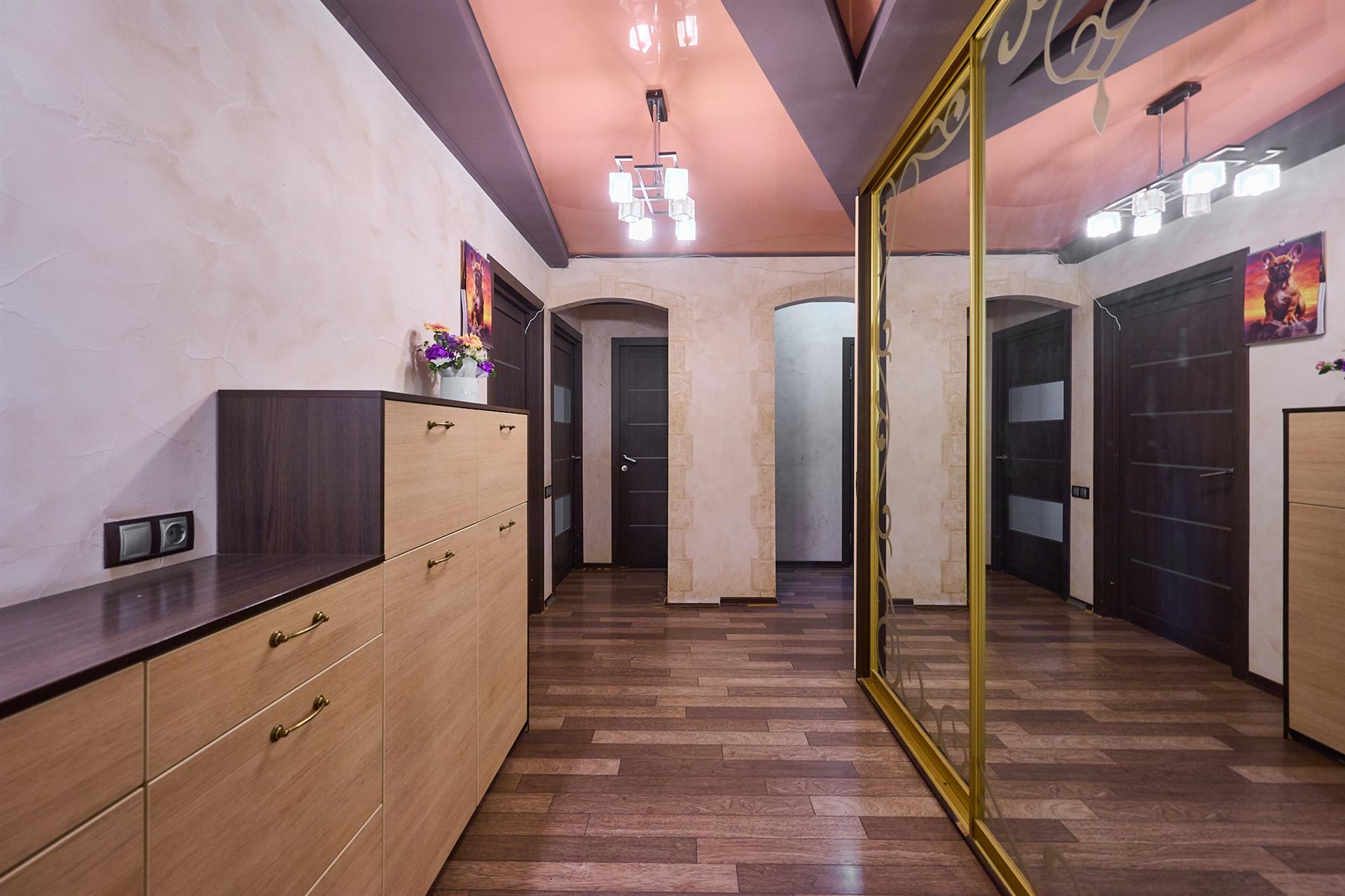 Фото №9: 2-комнатная квартира 74 м² - Краснодар, Карасунский внутригородской округ, мкр. Гидростроителей, ул. имени Снесарева, 8