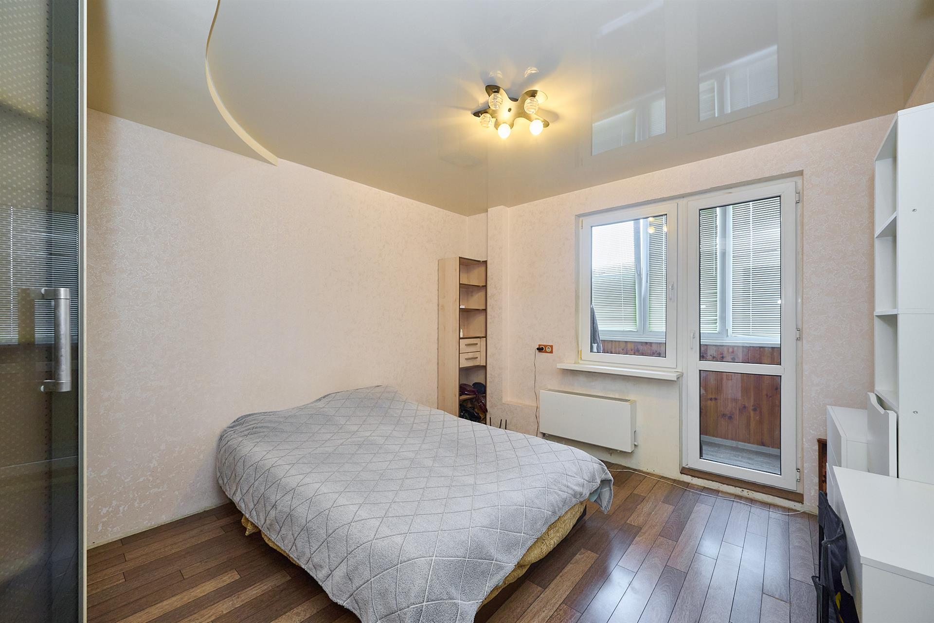 Фото №6: 2-комнатная квартира 74 м² - Краснодар, Карасунский внутригородской округ, мкр. Гидростроителей, ул. имени Снесарева, 8