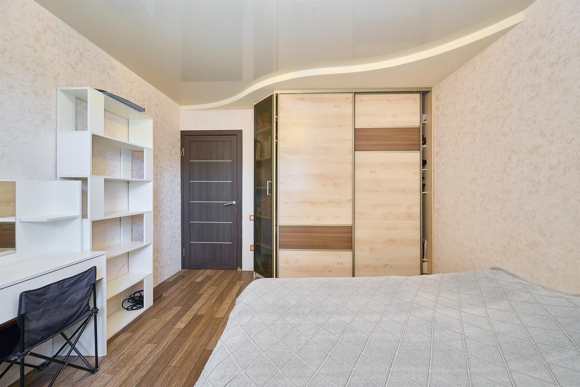 Фото №7: 2-комнатная квартира 74 м² - Краснодар, Карасунский внутригородской округ, мкр. Гидростроителей, ул. имени Снесарева, 8