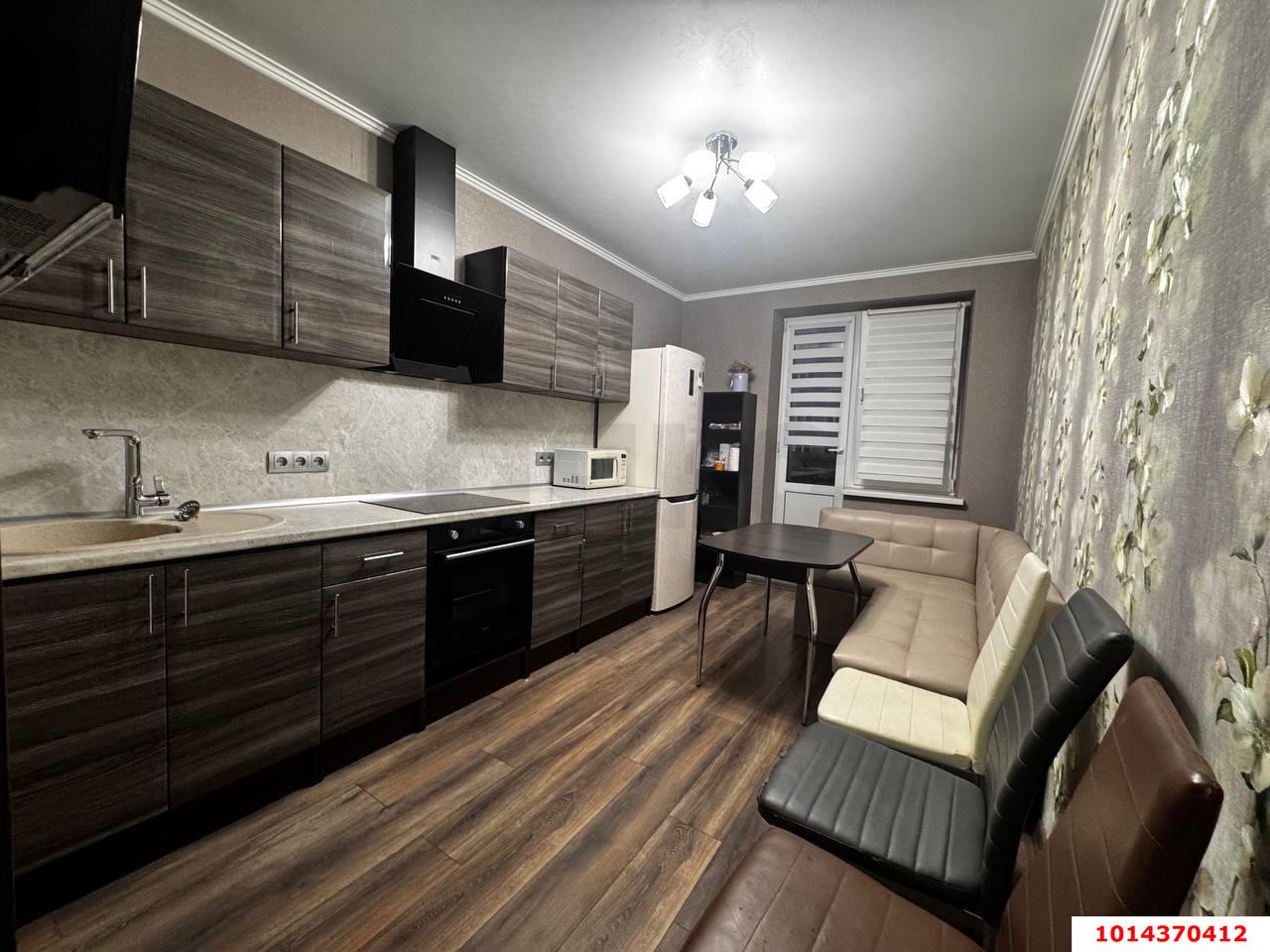 Фото №1: 1-комнатная квартира 46 м² - Краснодар, имени Петра Метальникова, ул. Петра Метальникова, 5к2