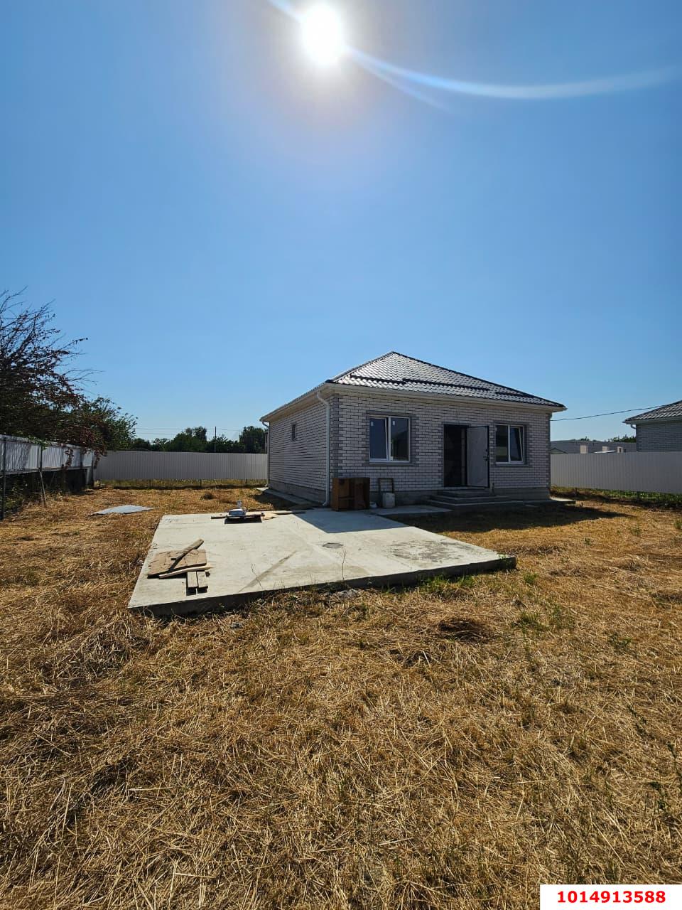 Фото №1: Дом 110 м² + 6 сот. - Лазурный, мкр. Прикубанский внутригородской округ, ул. Черноморская, 46