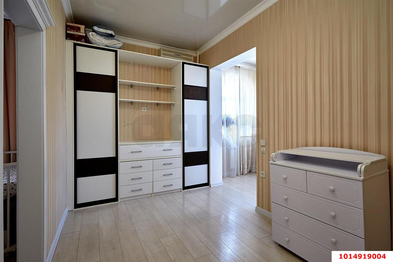 Фото №3: Дом 366 м² + 4.6 сот. - Краснодар, Завод Радиоизмерительных Приборов, б-р Строителей, 31