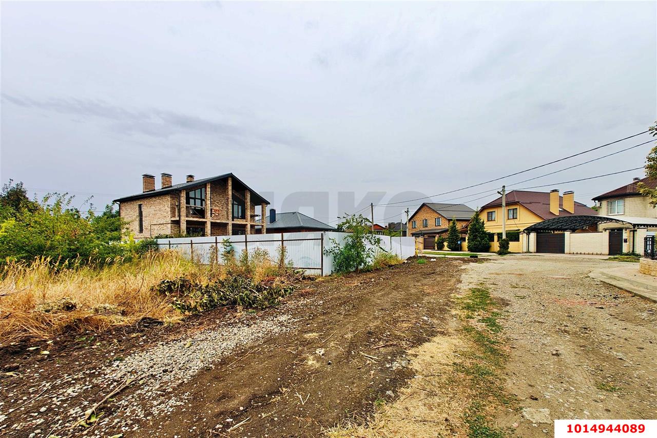 Фото №1: Земельный участок 9 сот. - Плодородный, мкр. Прикубанский внутригородской округ, ул. Плодородная, 12