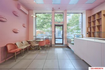 Фото №4: Торговое помещение 61 м² - Краснодар, мкр. Центральный, ул. Красноармейская, 63