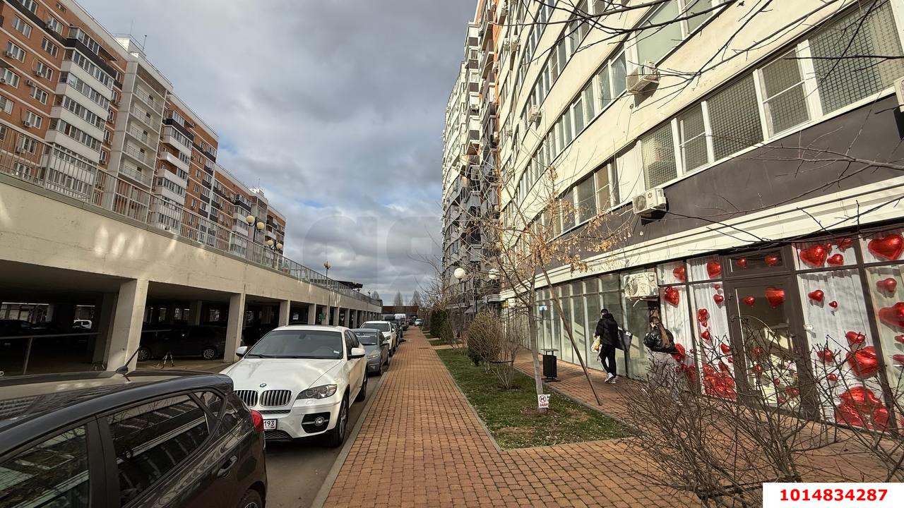 Фото №9: Коммерция 122 м² - Краснодар, Прикубанский внутригородской округ, Завод Радиоизмерительных Приборов, жилой комплекс Времена Года 3, мкр. имени Петра Метальникова, ул. Цезаря Куникова, 24к1