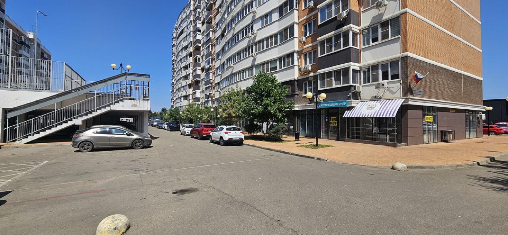 Фото №9: Коммерция 122 м² - Краснодар, Прикубанский внутригородской округ, Завод Радиоизмерительных Приборов, жилой комплекс Времена Года 3, мкр. имени Петра Метальникова, ул. Цезаря Куникова, 24к1