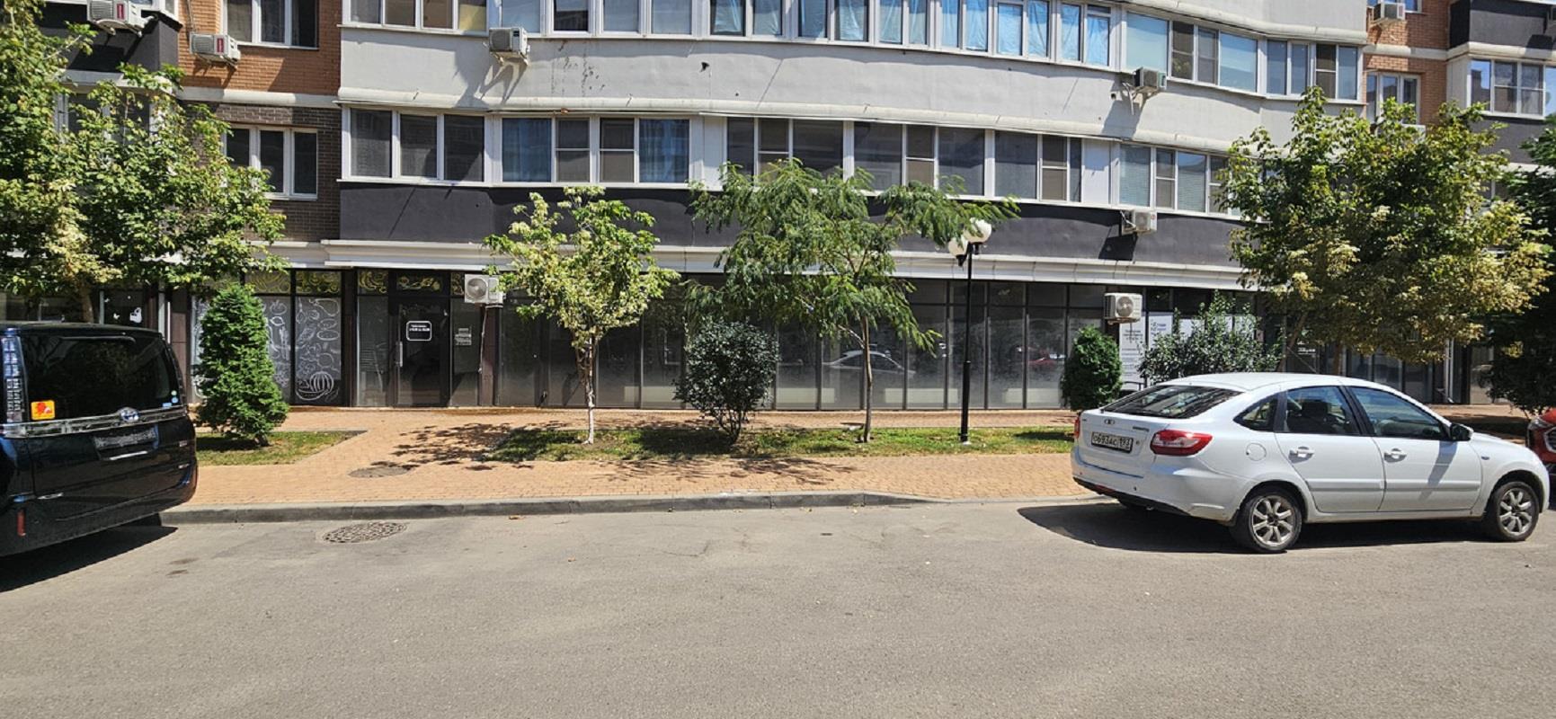 Фото №10: Коммерция 122 м² - Краснодар, Прикубанский внутригородской округ, Завод Радиоизмерительных Приборов, жилой комплекс Времена Года 3, мкр. имени Петра Метальникова, ул. Цезаря Куникова, 24к1