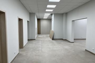 Фото №4: Коммерция 142 м² - Краснодар, мкр. Черёмушки, ул. Вишняковой, 1/23к1