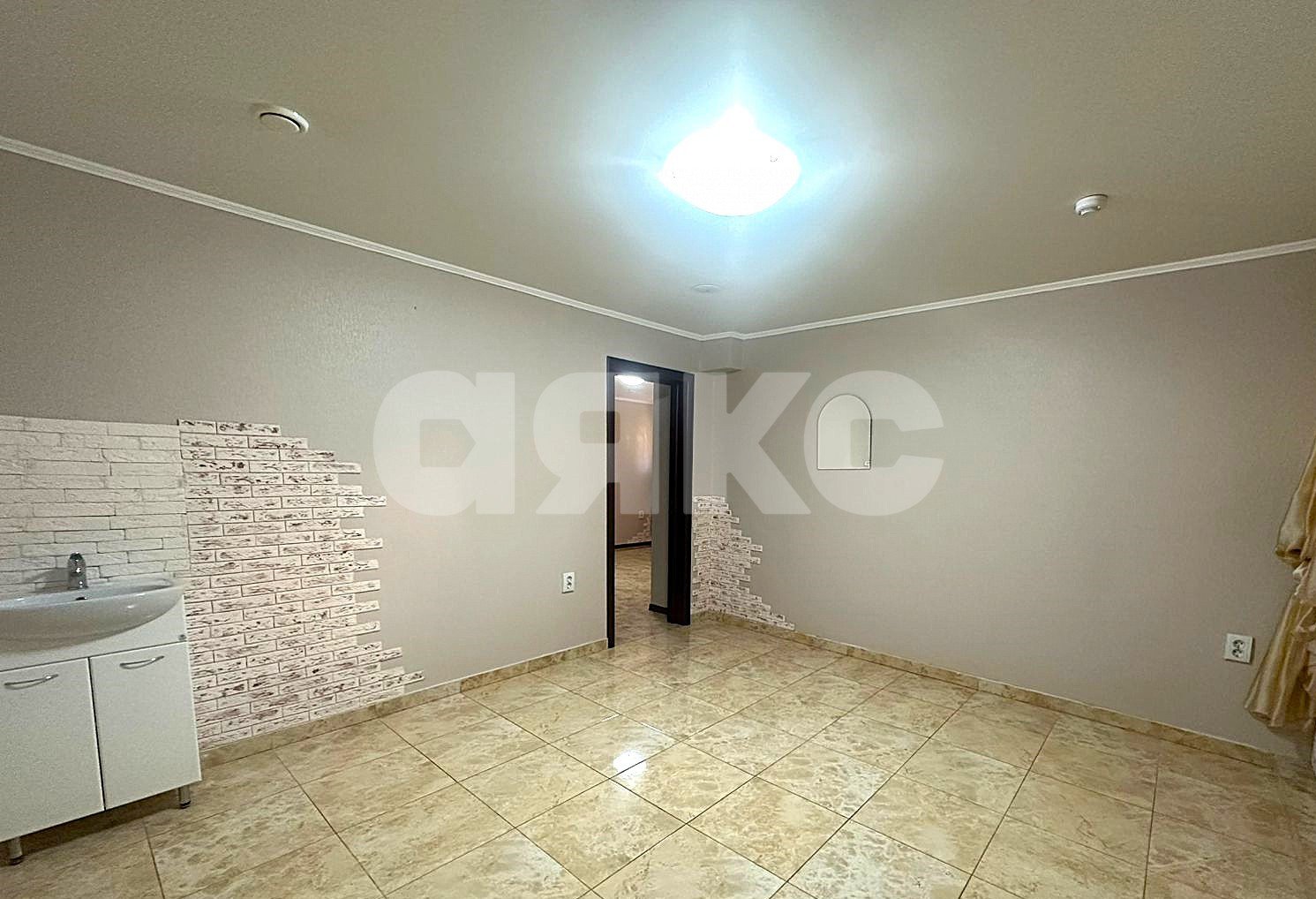 Фото №9: Коммерция 150 м² - Ростов-на-Дону, Ленинский, ул. Социалистическая, 86А