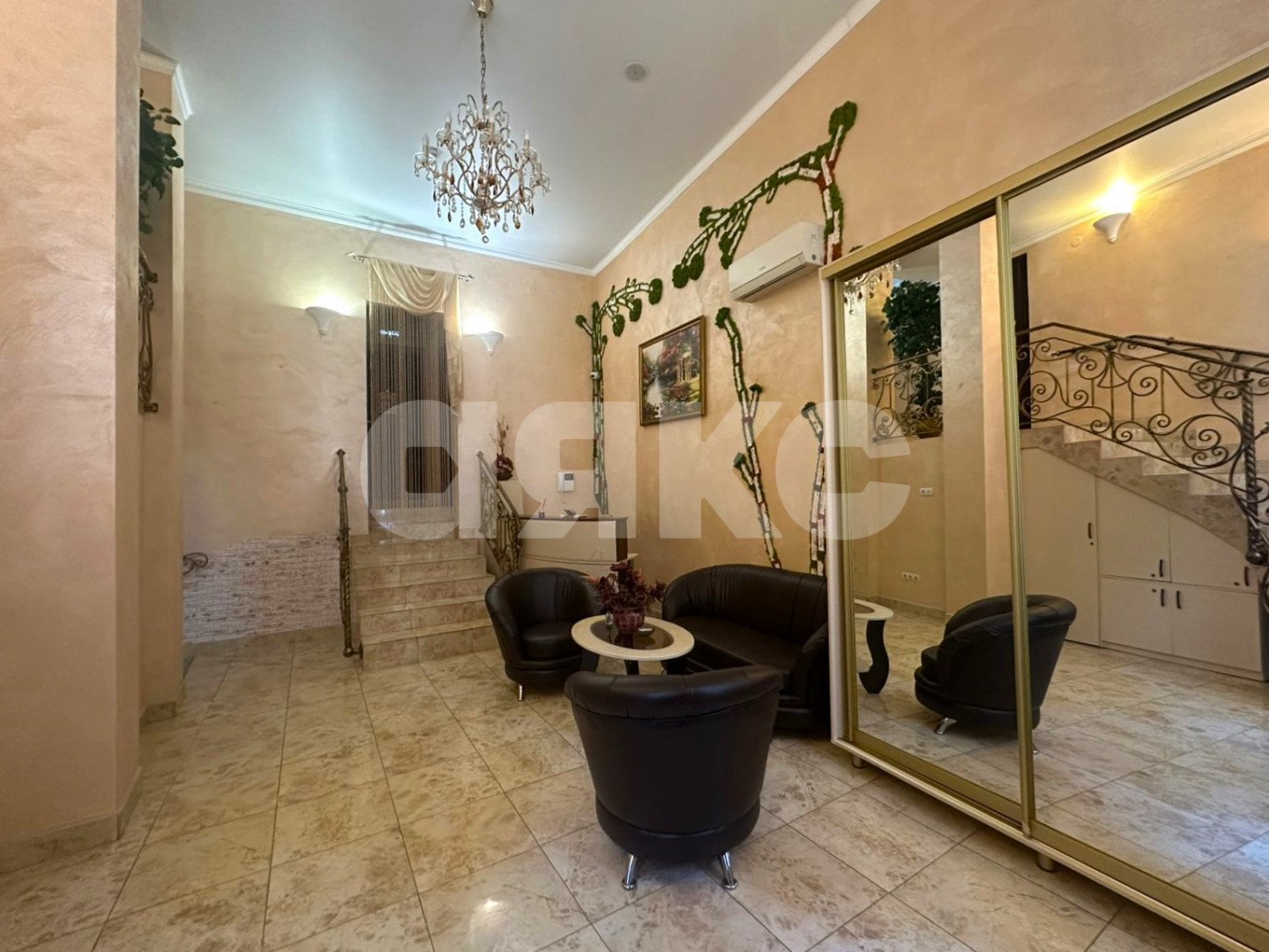 Фото №14: Коммерция 150 м² - Ростов-на-Дону, Ленинский, ул. Социалистическая, 86А