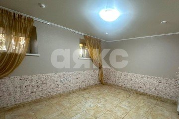 Фото №3: Коммерция 150 м² - Ростов-на-Дону, р. Ленинский, ул. Социалистическая, 86А