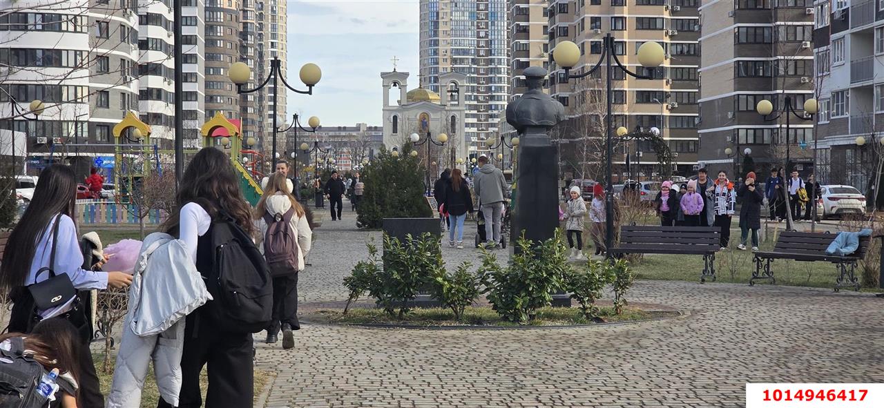 Фото №2: Коммерция 41 м² - Краснодар, Прикубанский внутригородской округ, мкр. Россинского, б-р Адмиралтейский, 1