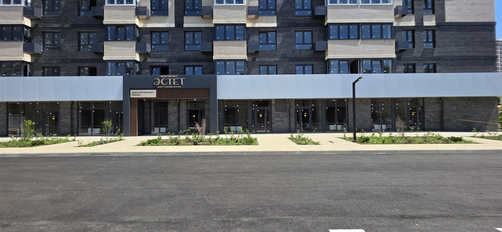 Фото №2: Коммерция 40 м² - Краснодар, Прикубанский внутригородской округ, мкр. Россинского, б-р Адмиралтейский, 1