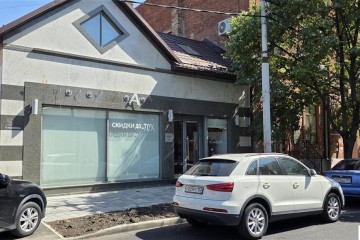 Фото №2: Торговое помещение 121 м² - Краснодар, мкр. Западный внутригородской округ, ул. Рашпилевская, 50