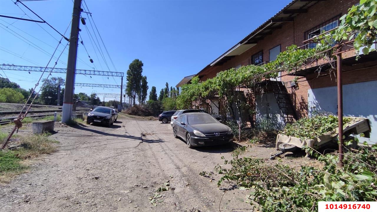 Фото №2: Гараж 24 м² - Краснодар, Центральный, ул. Радио, 1/1