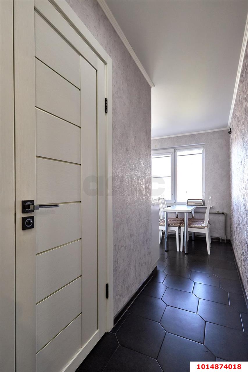 Фото №16: 3-комнатная квартира 59 м² - Краснодар, Центральный, ул. Ленина, 71