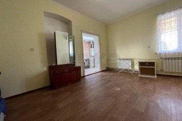Фото №1: 1-комнатная квартира 35 м² - Краснодар, мкр. Центральный, ул. Кирова, 67