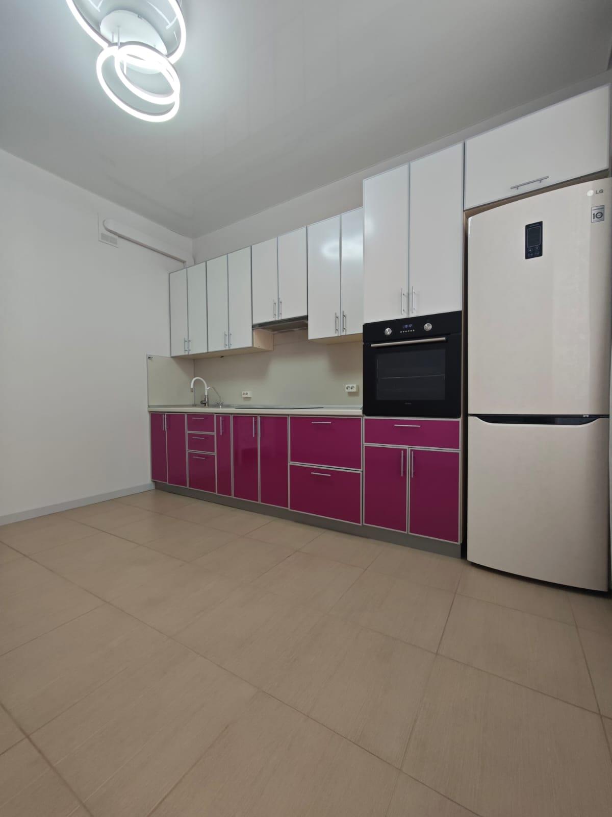 Фото №3: 1-комнатная квартира 53 м² - Краснодар, Прикубанский внутригородской округ, Фестивальный, ЖК Екатеринодар, мкр. Солнечный, ул. Казбекская, 9