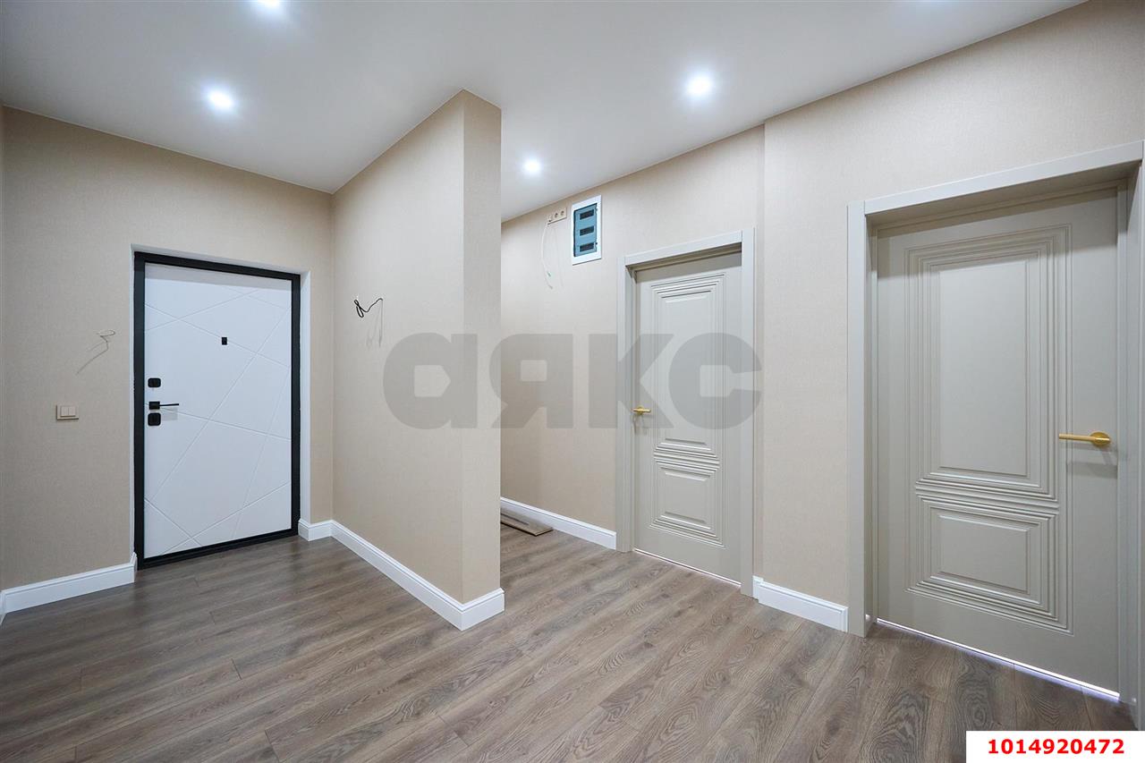 Фото №10: 2-комнатная квартира 70 м² - Краснодар, Центральный внутригородской округ, мкр. Черёмушки, ул. Обрывная, 132/1к4