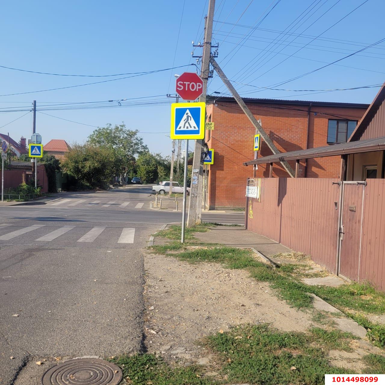 Фото №1: Дом 59 м² + 6 сот. - Краснодар, Центральный, ул. Олега Кошевого, 100