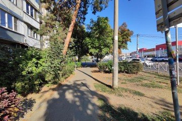 Фото №4: Торговое помещение 34 м² - Краснодар, мкр. Фестивальный, ул. Рашпилевская, 333
