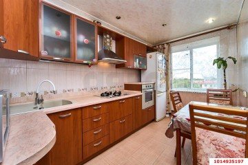 Фото №1: 4-комнатная квартира 76 м² - Краснодар, мкр. Завод Измерительных Приборов, ул. Московская, 90