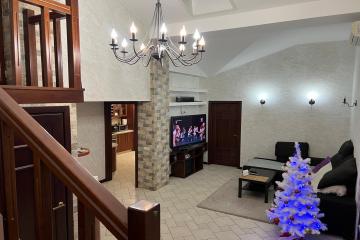 Фото №1: Студия 101 м² - Краснодар, мкр. Центральный, ул. Новокузнечная, 200