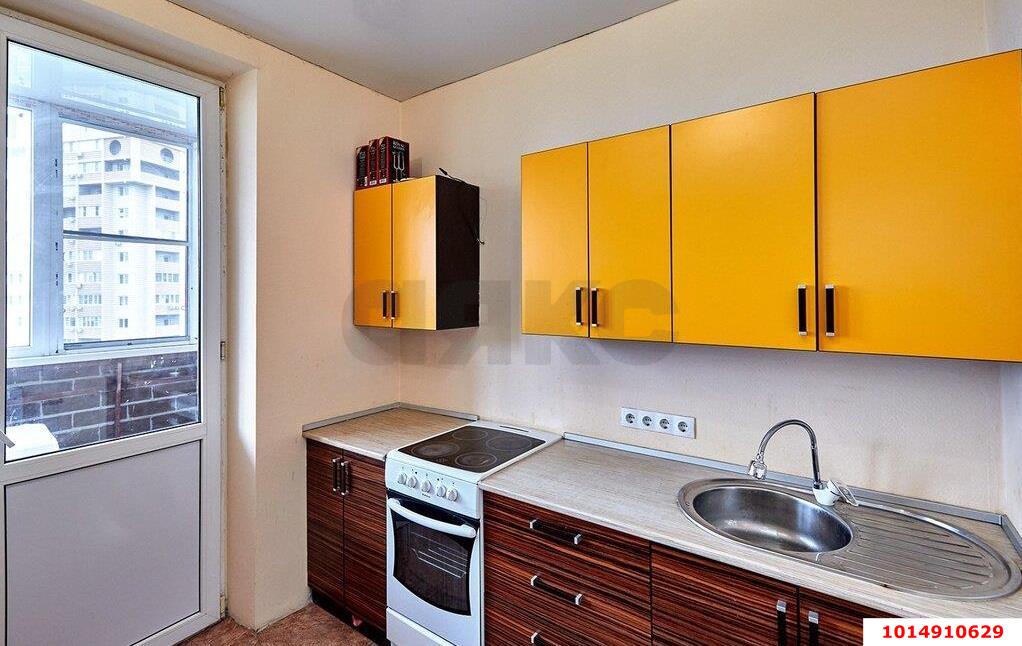 Фото №1: 2-комнатная квартира 62 м² - Краснодар, Краевая Клиническая Больница, ул. Восточно-Кругликовская, 76/2