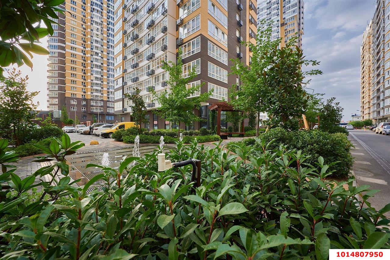 Фото №2: 2-комнатная квартира 80 м² - Краснодар, жилой комплекс Элегант, ул. Старокубанская, 139