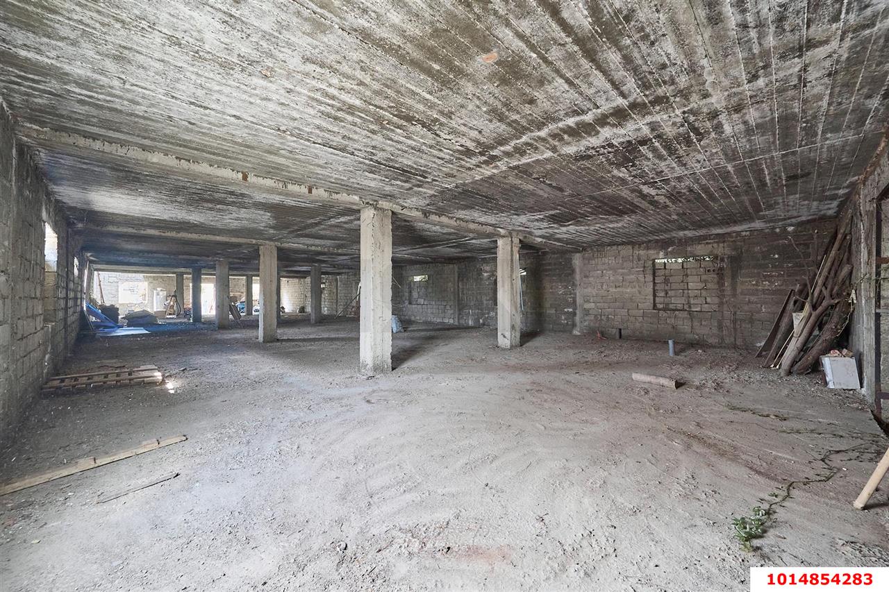 Фото №8: Дом 800 м² + 8 сот. - Знаменский, СНТ Восход, ул. Малиновая