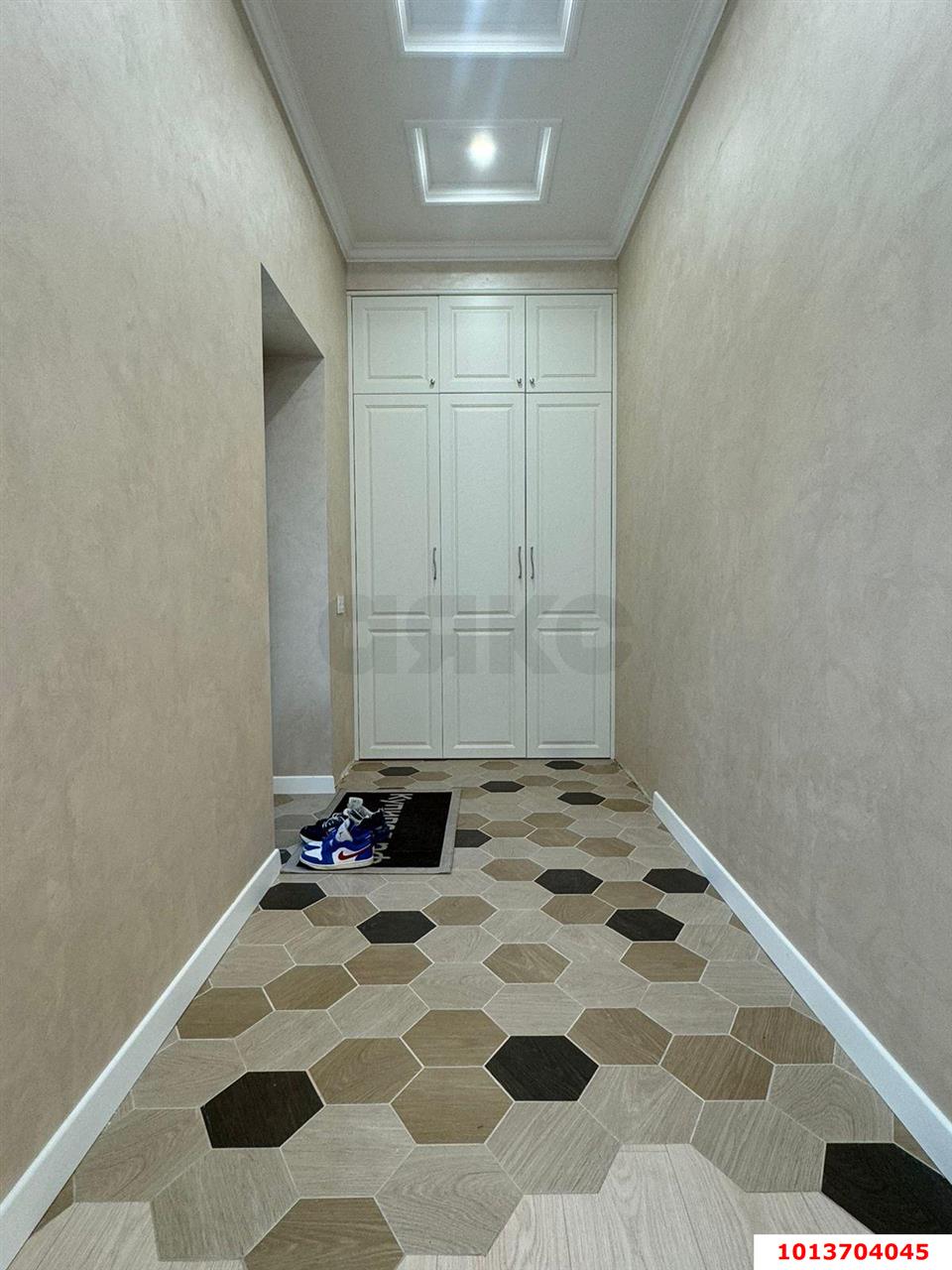 Фото №14: Дом 291 м² + 5 сот. - Весёлое, Адлерский, ул. Ереванская, 31А