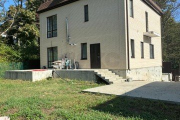 Фото №3: Дом 291 м² - Весёлое, р. Адлерский, ул. Ереванская, 31А