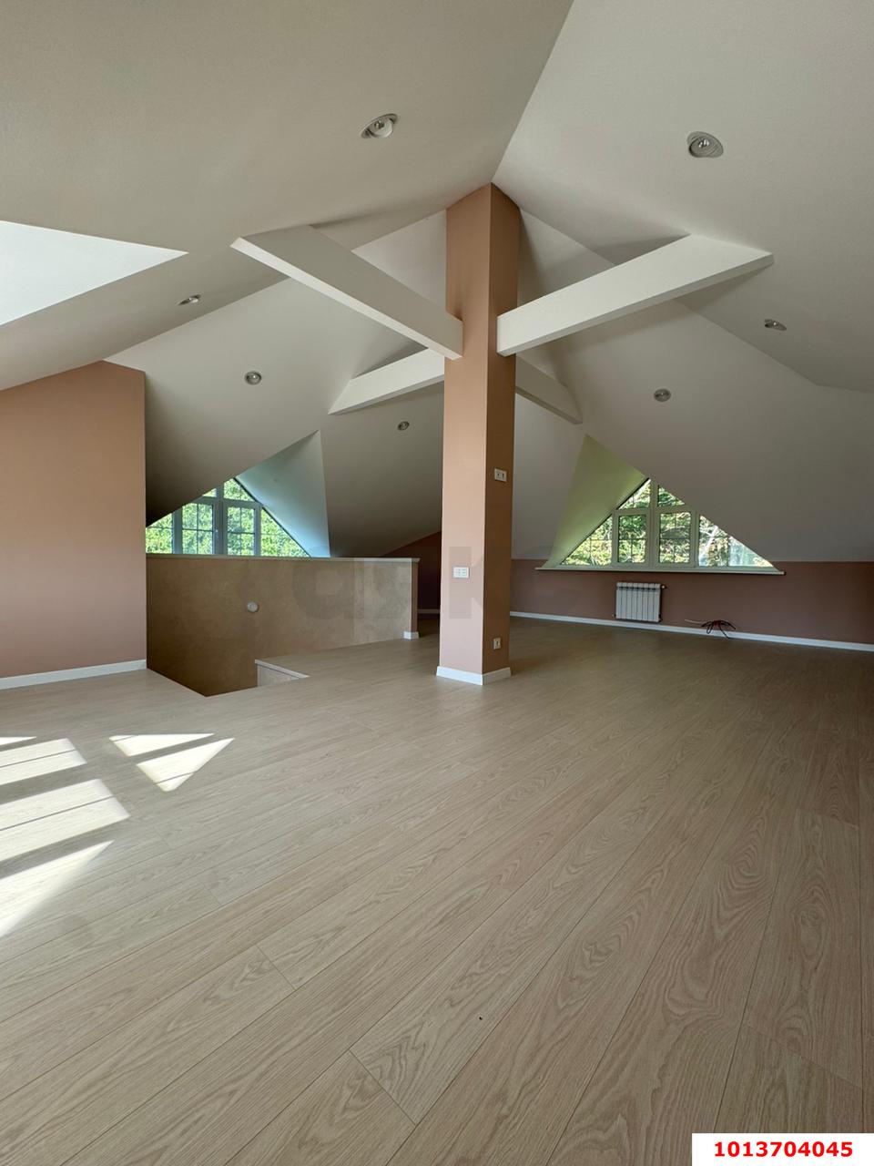 Фото №31: Дом 291 м² + 5 сот. - Весёлое, р. Адлерский, ул. Ереванская, 31А