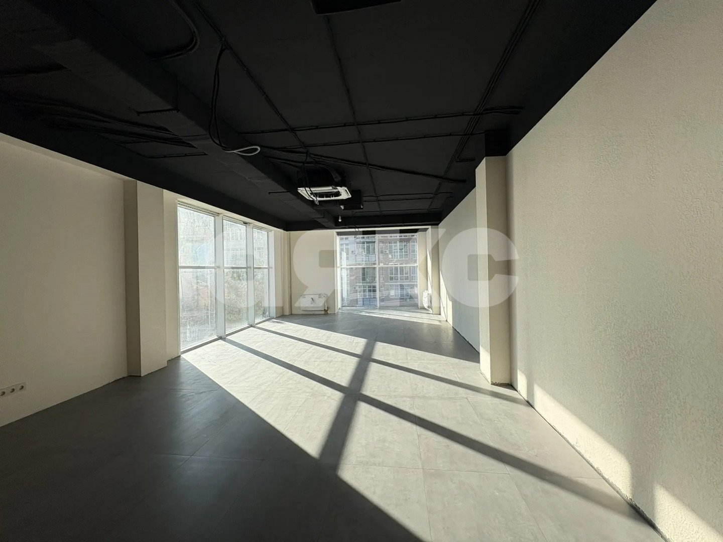 Фото №7: Коммерция 58 м² - Геленджик, ул. Киевская, 45А