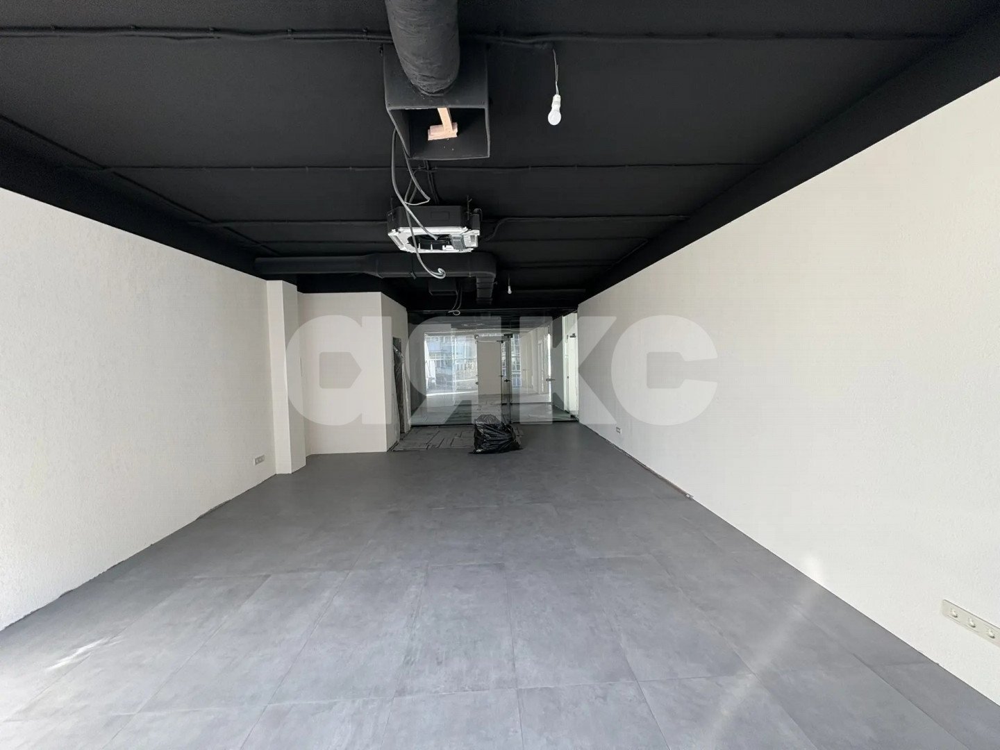 Фото №12: Коммерция 58 м² - Геленджик, ул. Киевская, 45А